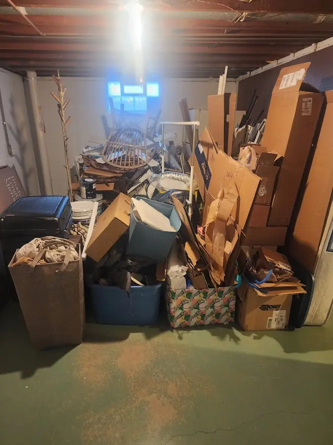 Roll-off dumpster container at job site for Yard Waste Dumpster Rental in Bartow